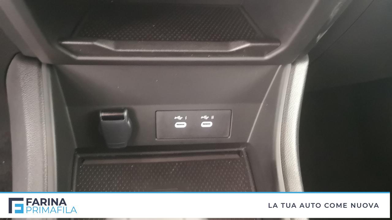 RENAULT Symbioz 1.6 E-Tech full hybrid Evolution 145cv auto