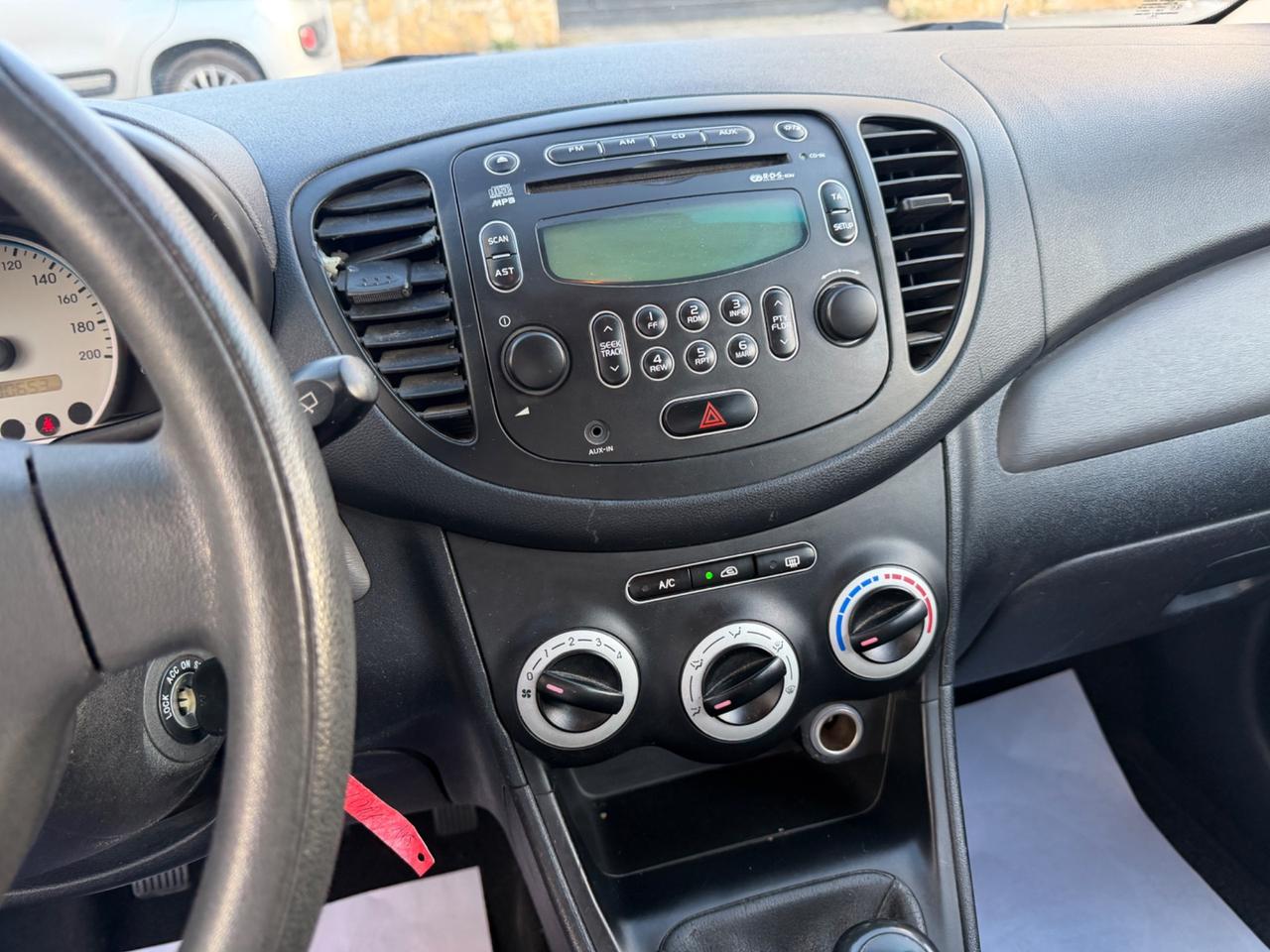 Hyundai i10 1.1 12V BlueDrive GPL Active