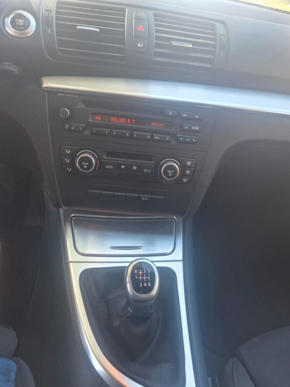 Bmw 118 118d cat 5 porte Futura