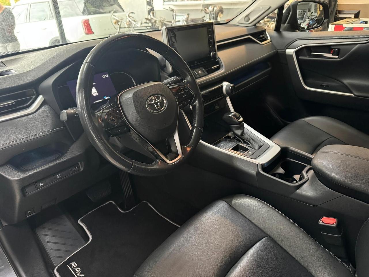 Toyota RAV 4 RAV4 2.5 HV (218CV) E-CVT 2WD Lounge PARI AL NUOVO TAGLIANDATO GARANZIA UFFICIALE