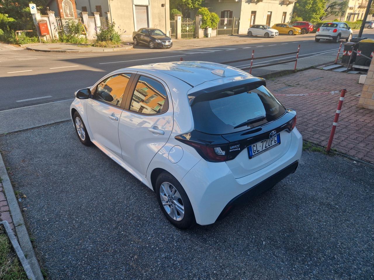 Toyota Yaris Hybrid 1.5 92CV, Carplay, Telecamera, Cruise, ADAS
