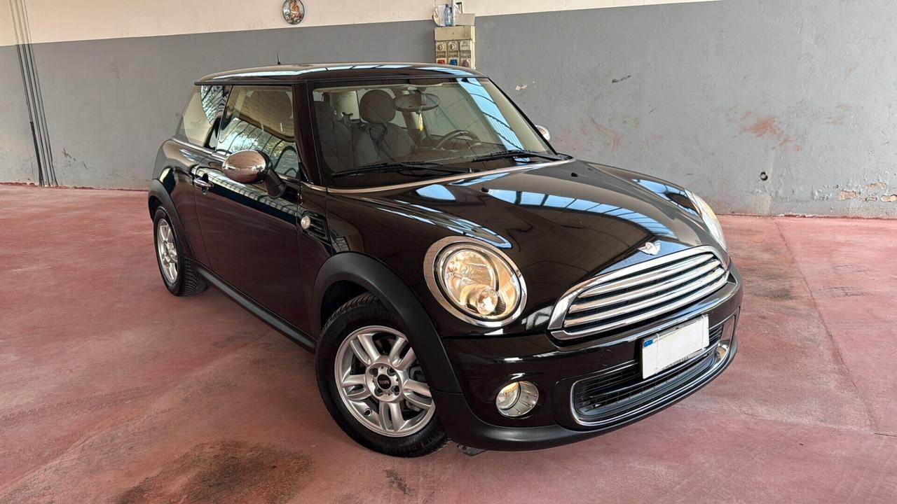 Mini 1.6 16V One (55kW)