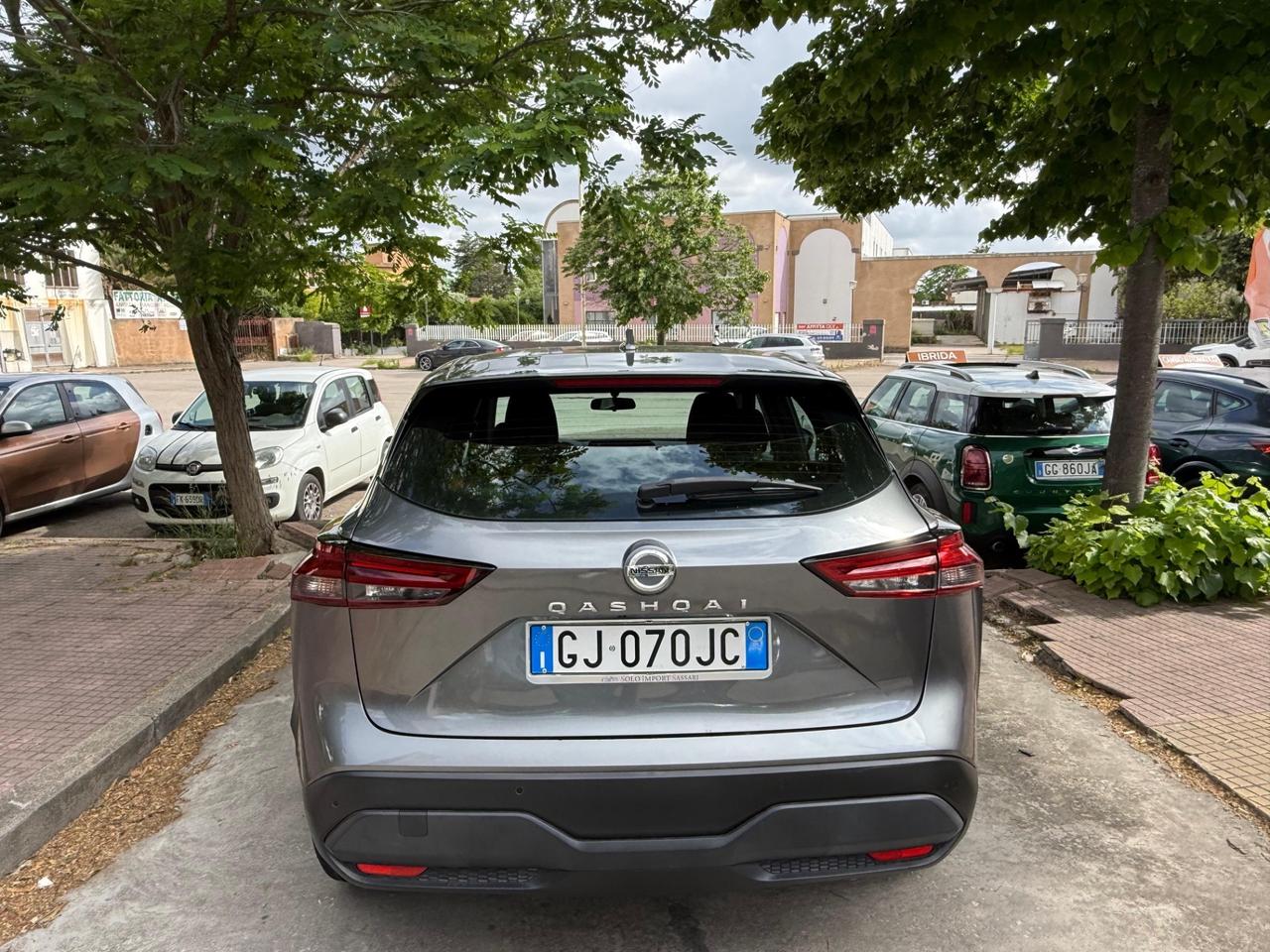 Nissan Qashqai KM 40.000! HYBRID