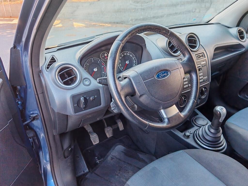 Ford Fiesta 1.4 TDC Diesel con 140.000Km