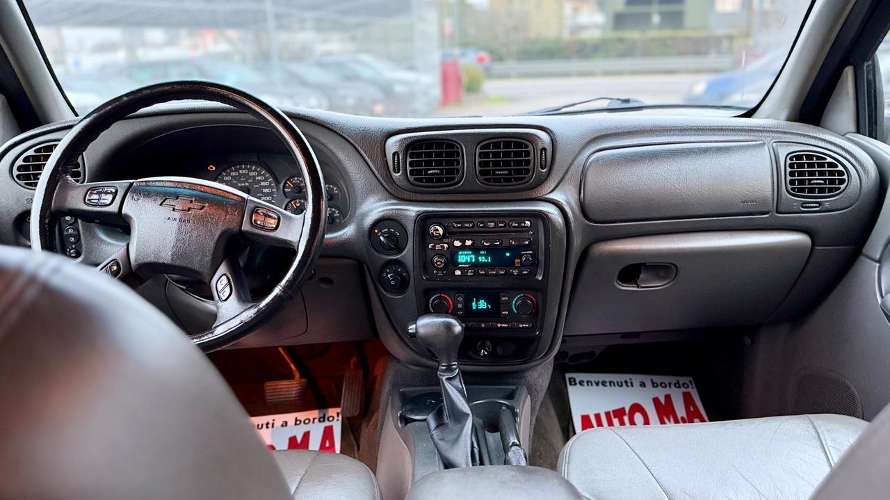 Chevrolet Trailblazer 4.2 L6 LTZ Autocarro