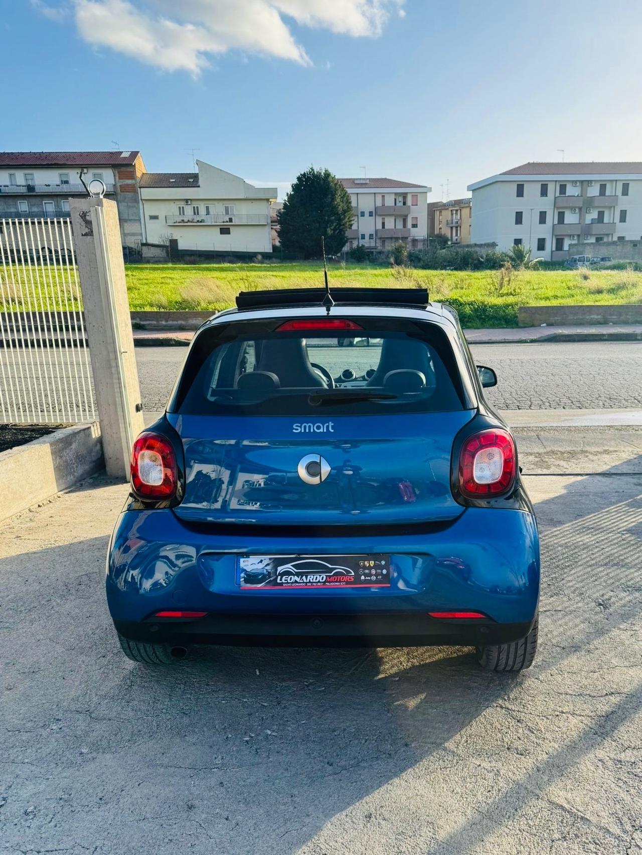 Smart ForFour 70 1.0 Passion