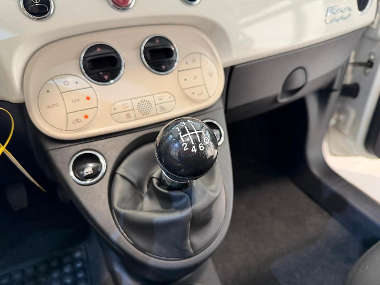 Fiat 500 C 1.0 Hybrid Dolcevita