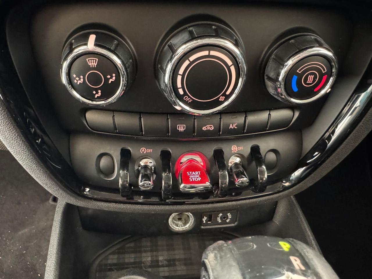 Mini Cooper Clubman 2.0 D Hype