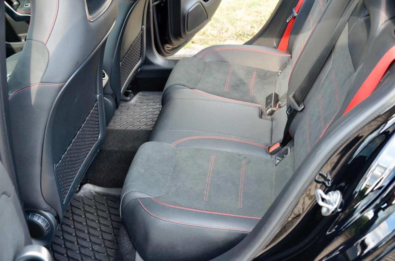 MERCEDES-BENZ A 35 AMG 4MATIC 306cv AUTO, UNICOPROP, SERVICE MERCEDES, UFF ITALIANA, EURO 6D, RETROCAMERA, FARI LED, PERMUTE