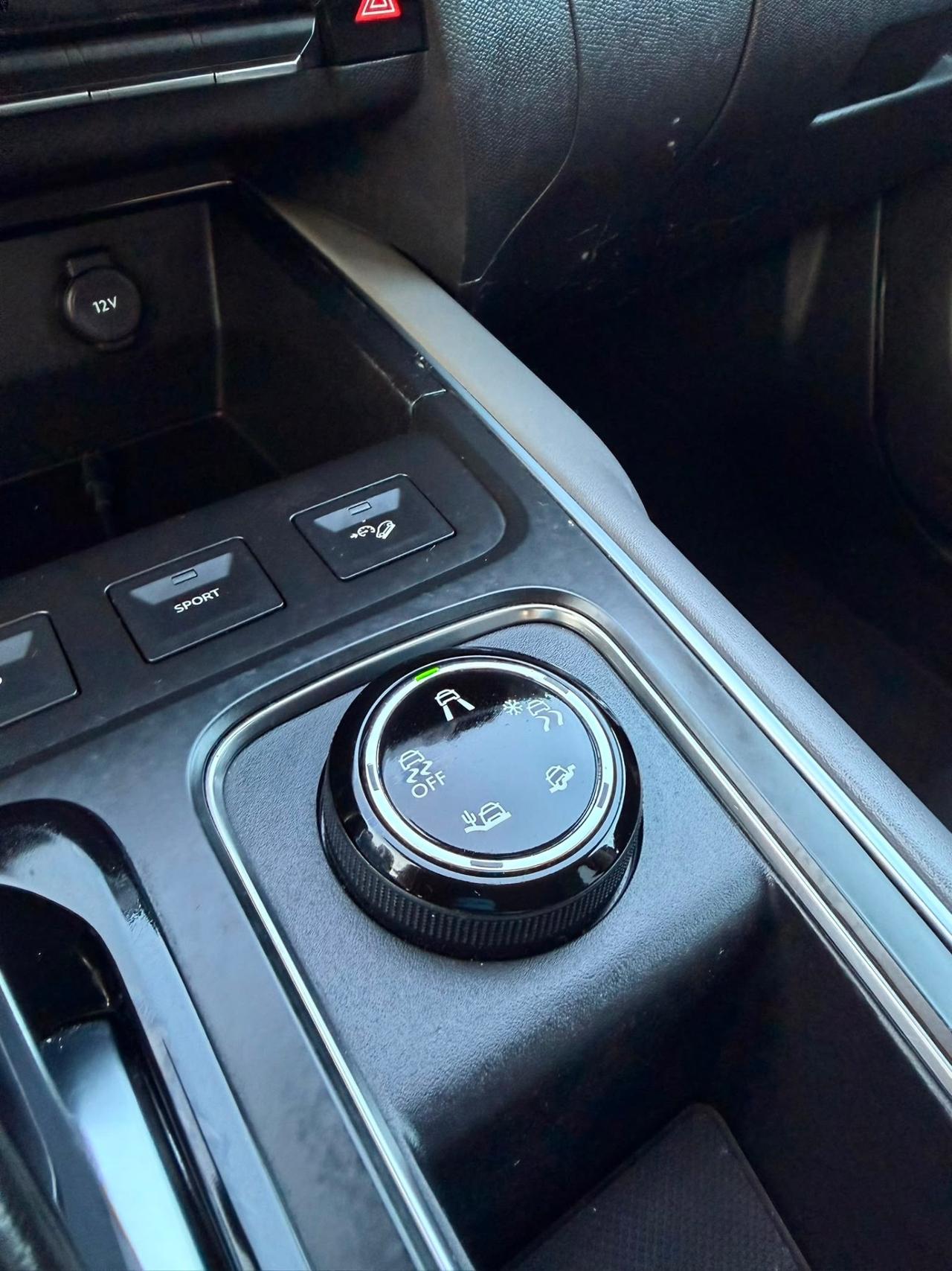 Citroen C5 Aircross BlueHDi 130 S&S EAT8 C-Series Fell Retrocamera cerchi 18