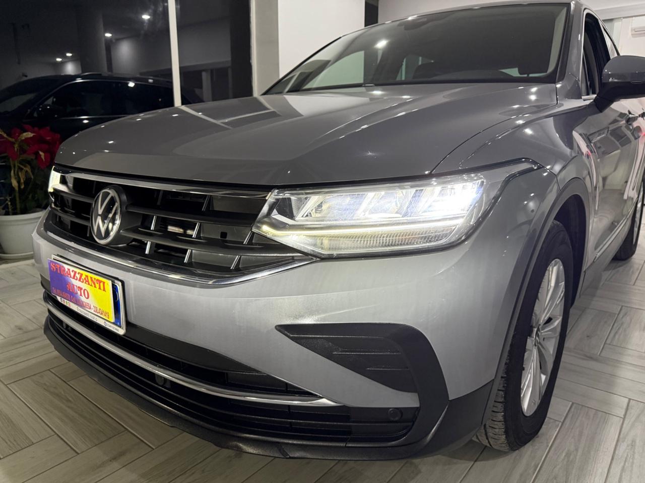 Volkswagen Tiguan 2.0TDI150CV DSG CARPLAY/AMBIENT2022