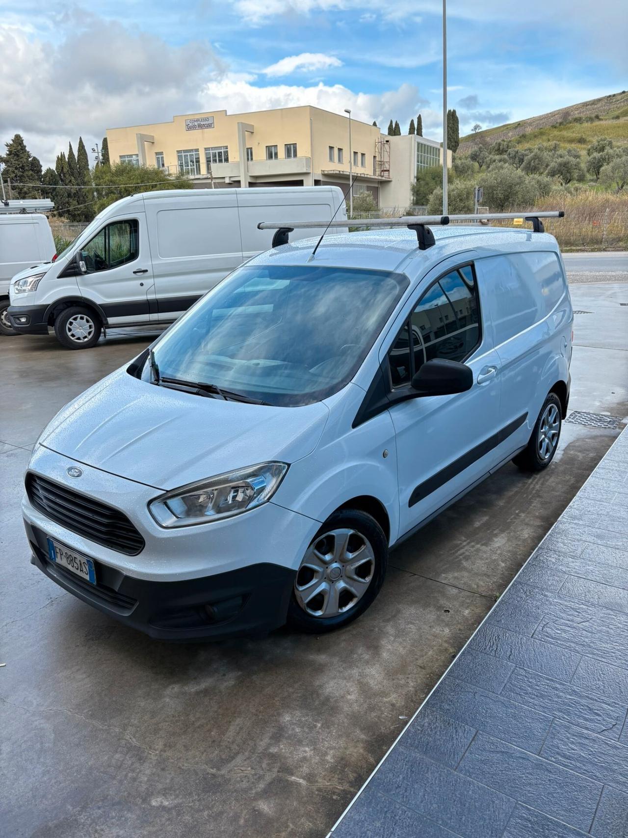 Ford Tourneo Connect 1.5 TDCi 100 CV Plus