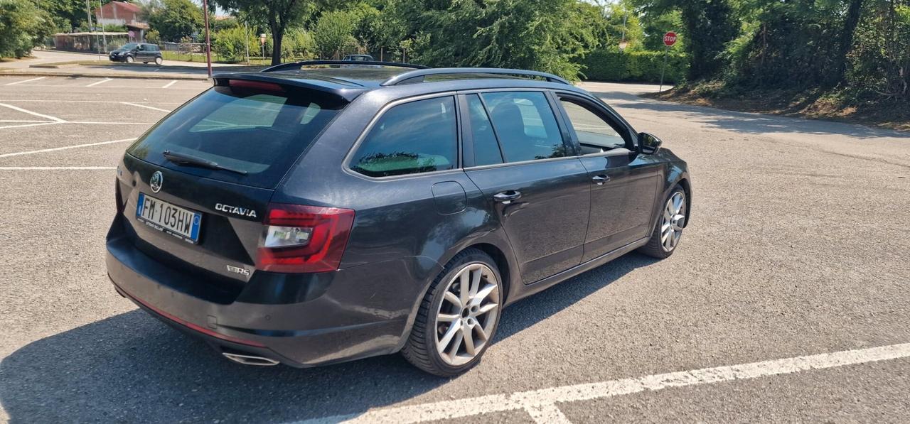 Skoda Octavia 2.0 TDI Wagon RS per commercianti - perfettamente marciante