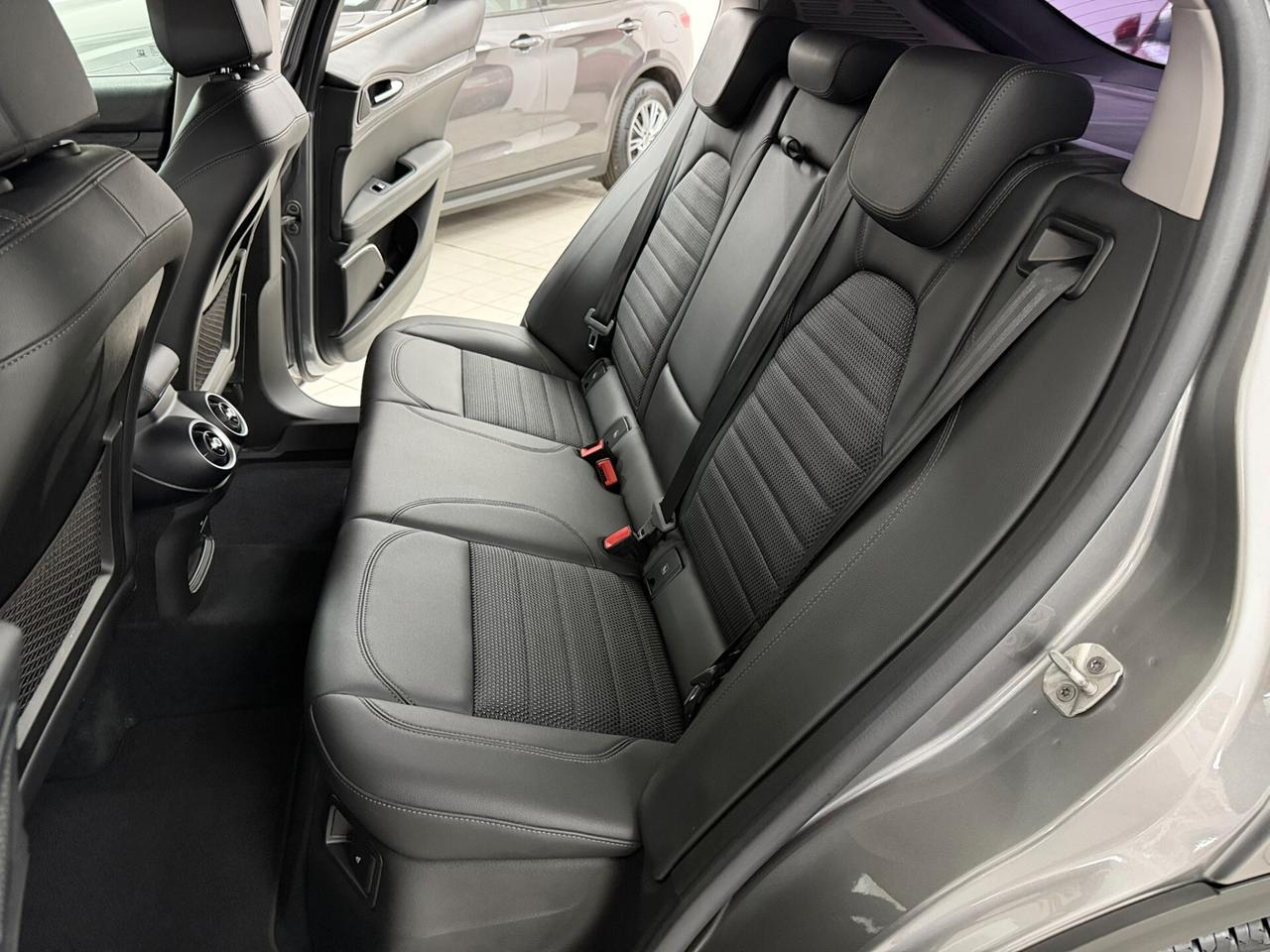 Alfa Romeo Stelvio 2.2 TD 190 CV EXECUTIVE 19" TAGLIANDATA