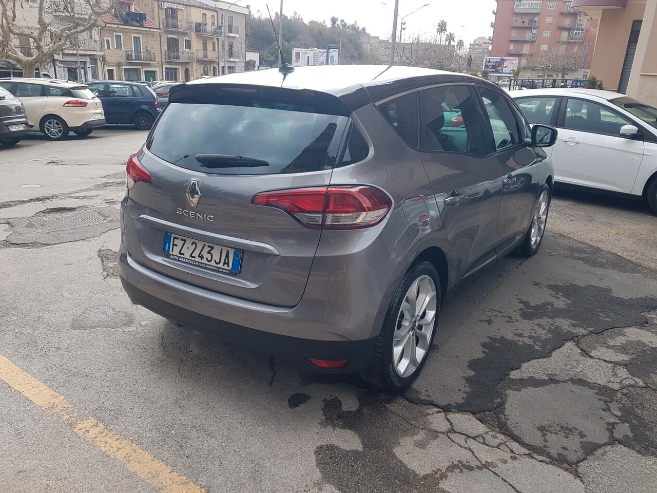 RENAULT SCENIC 1700 DCI TETTO PANORAMICO KM CERTI