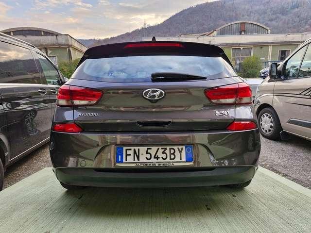 Hyundai i30 1.6 crdi Comfort 136cv Navi Cruise EURO 6B