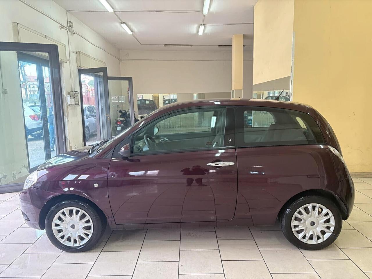 Lancia Ypsilon 1.3 Multijet 75 cavalli