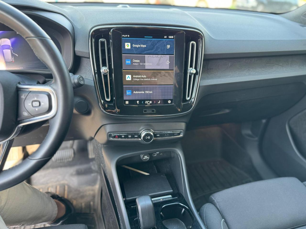 Volvo XC40 Plus Recharge #5938