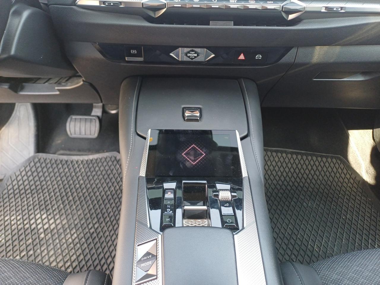 DS DS 4 2ª serie - DS 4 BlueHDi 130 aut. Business
