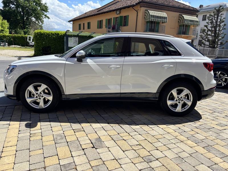 Audi Q3 35 1.5 tfsi mhev Business Advanced s-tronic