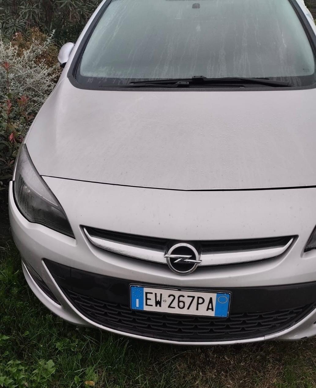Opel Astra 1.4 Turbo 140CV Sports Tourer GPL Tech Elective