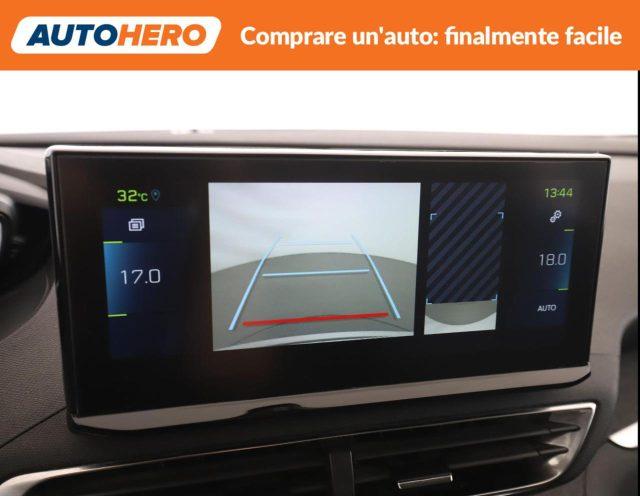 PEUGEOT 3008 Hybrid 225 e-EAT8 Allure Pack