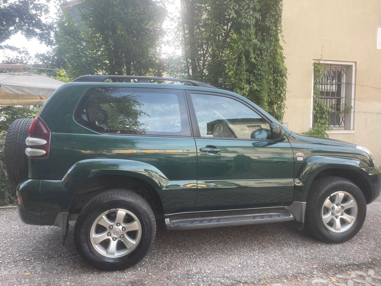 TOYOTA LAND CRUISER 4WD 3.0 D-4D 163CV 3PORTE GANCIO