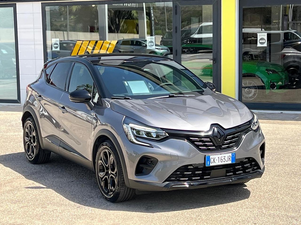 Renault Captur Plug-in Hybrid E-Tech 160 CV 2022