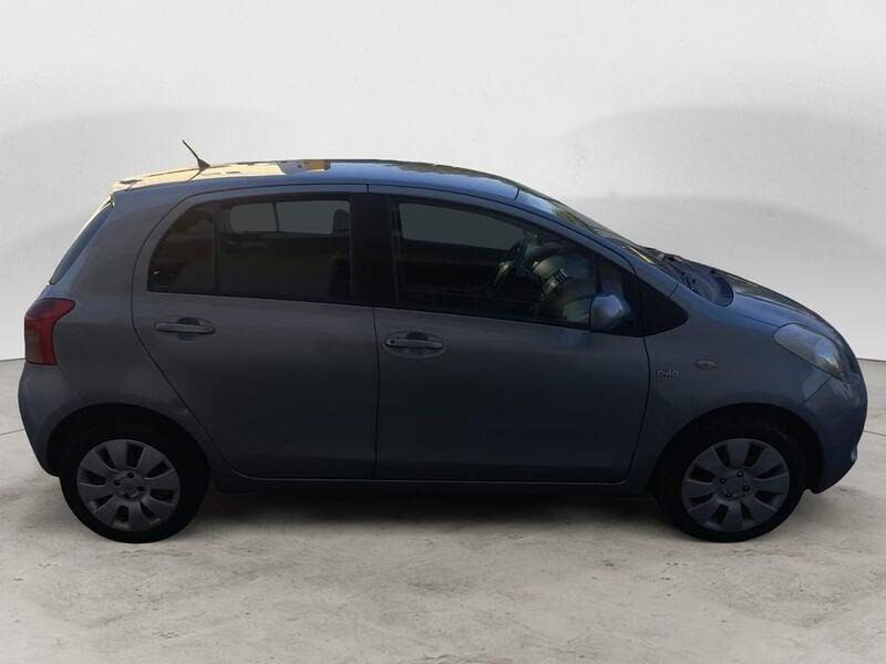 Toyota Yaris 1.4 D-4D SOL - CAMBIO AUTOMATICO