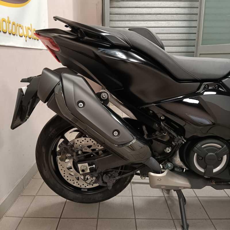 Yamaha T-Max 560 Tech Max - 2025