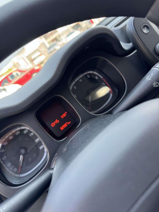 FIAT Panda 1.0 firefly hybrid Cross s&s 70cv 5p.ti