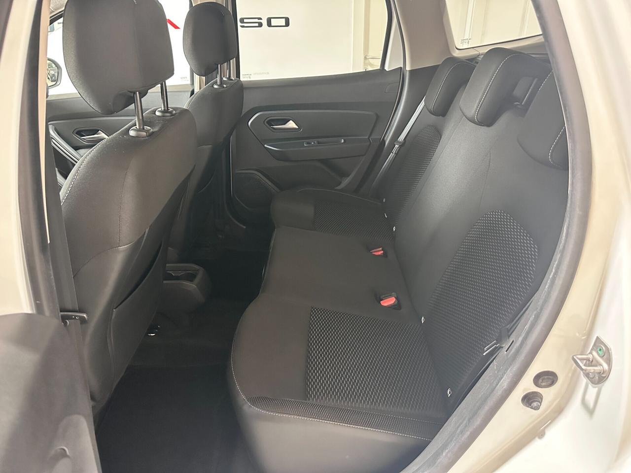 Dacia Duster 1.5 dCi 115cv UNICO PROP. - DA VETRIN