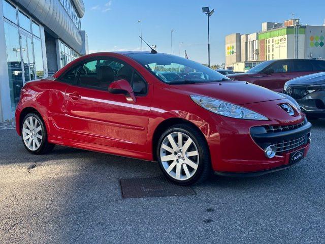 PEUGEOT 207 1.6 VTi 120CV CC Féline