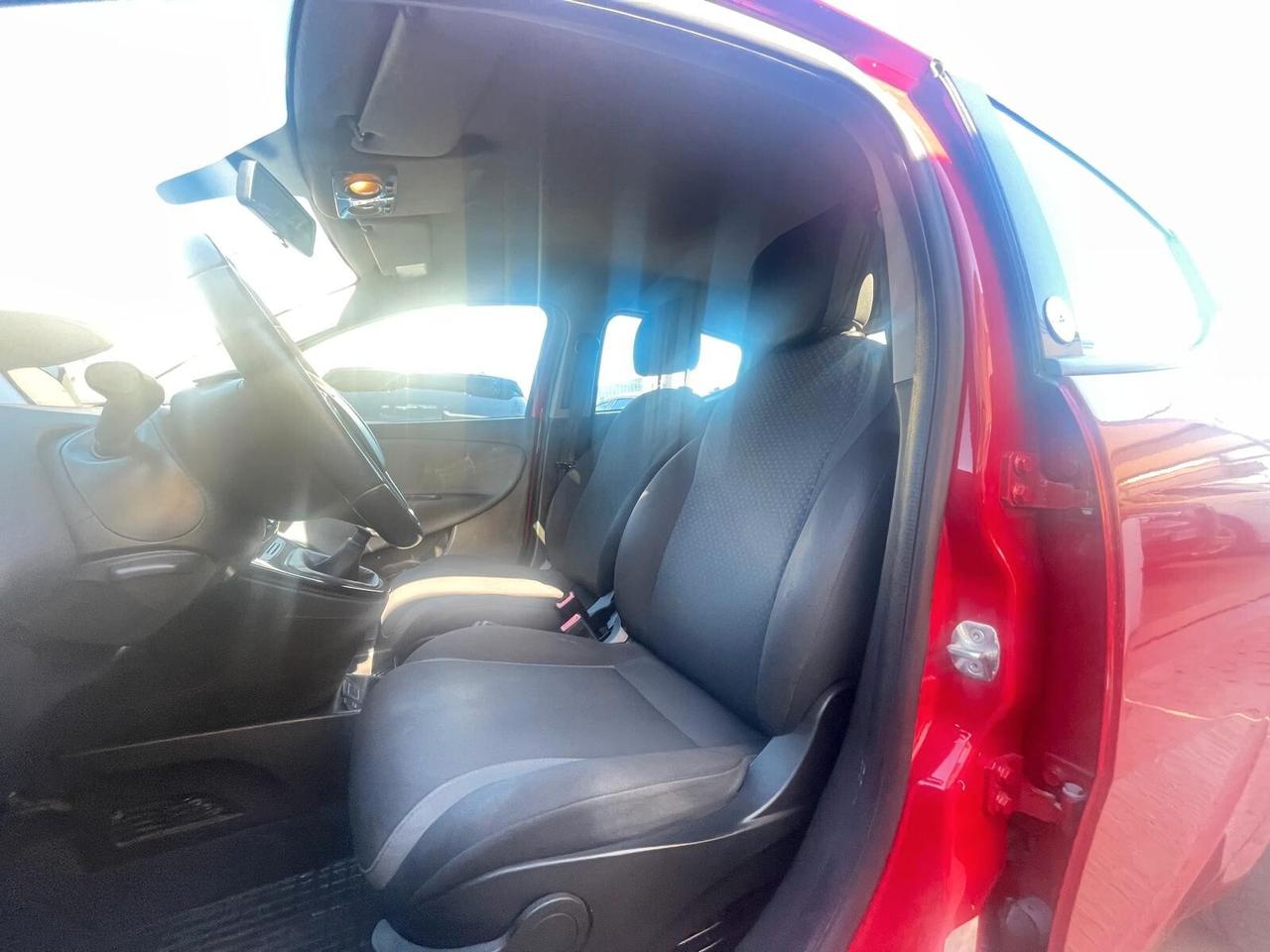 Lancia Ypsilon 1.2 69 CV 5 porte GPL Ecochic Gold