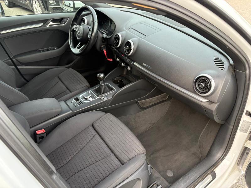 Audi A3 Sportback 1.6 tdi 110 CV ADATTA ANEOPATENTATI