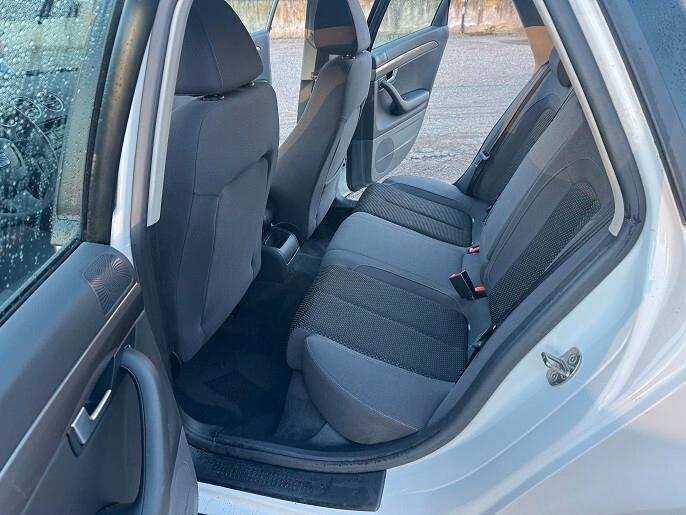 Seat Exeo ST 2.0 TDI 120CV CR Reference