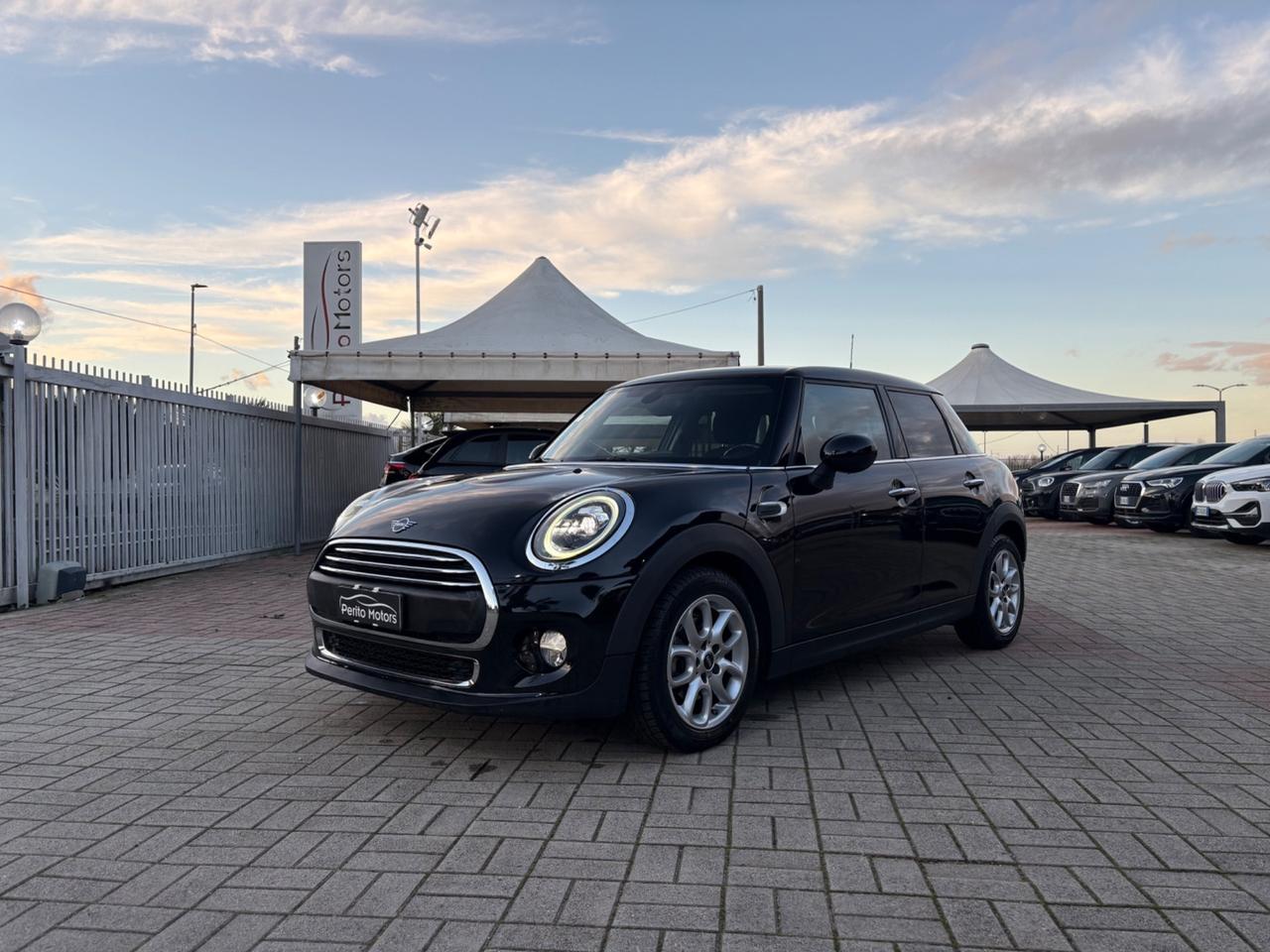Mini 1.5 Cooper D 5 porte