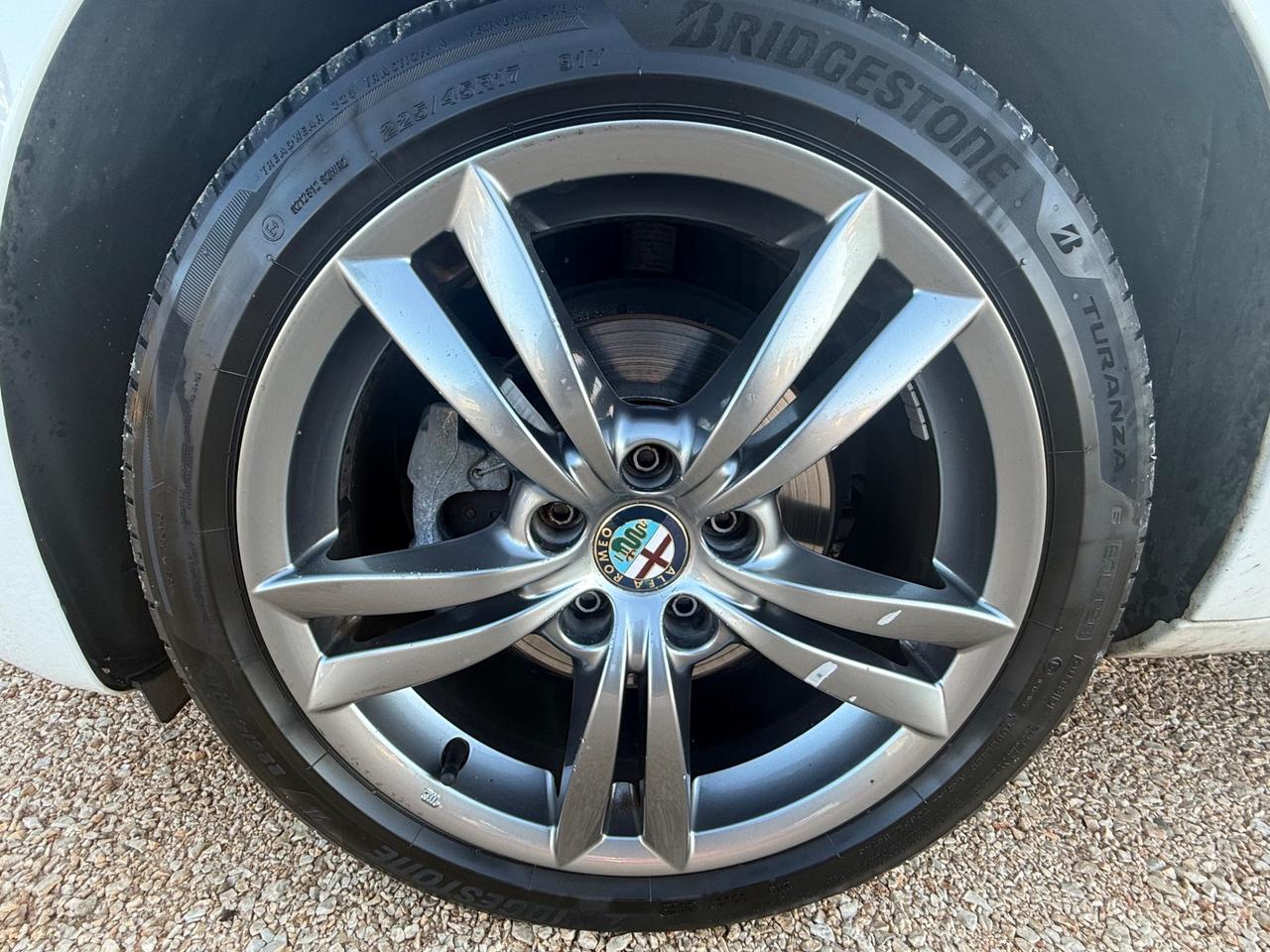 Alfa Romeo Giulietta 1.6 JTDm-2 105 CV Exclusive