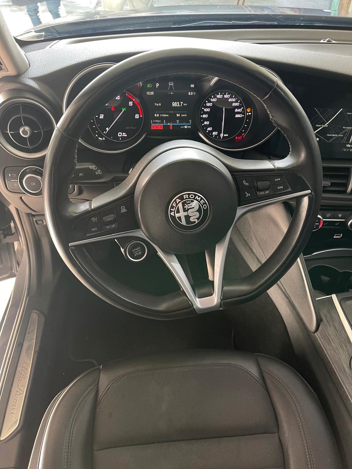 Alfa Romeo Giulia 2.2 Turbodiesel 190 CV AT8 AWD Q4 Executive