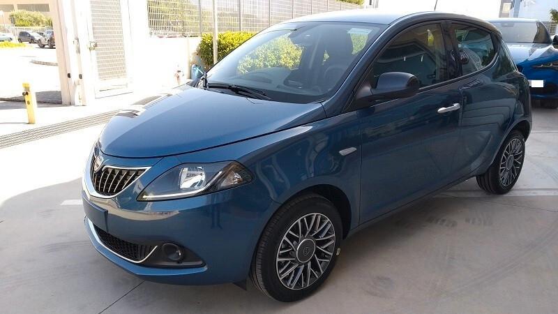 Lancia Ypsilon 1.2 69 CV 5 porte GPL Gold