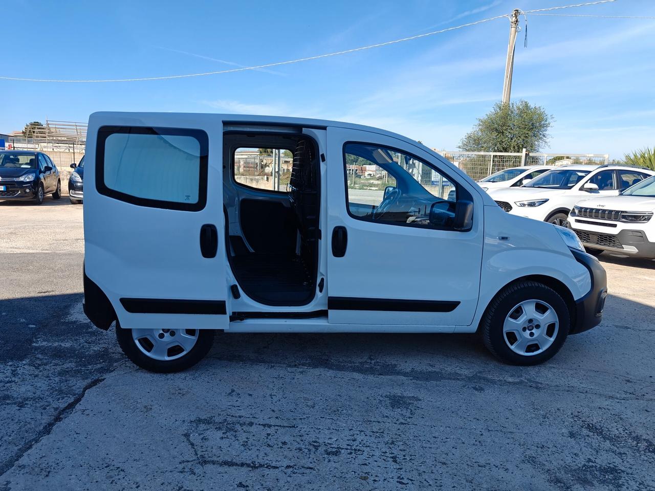Fiat Fiorino 1.3 MJT Cargo SX 95CV