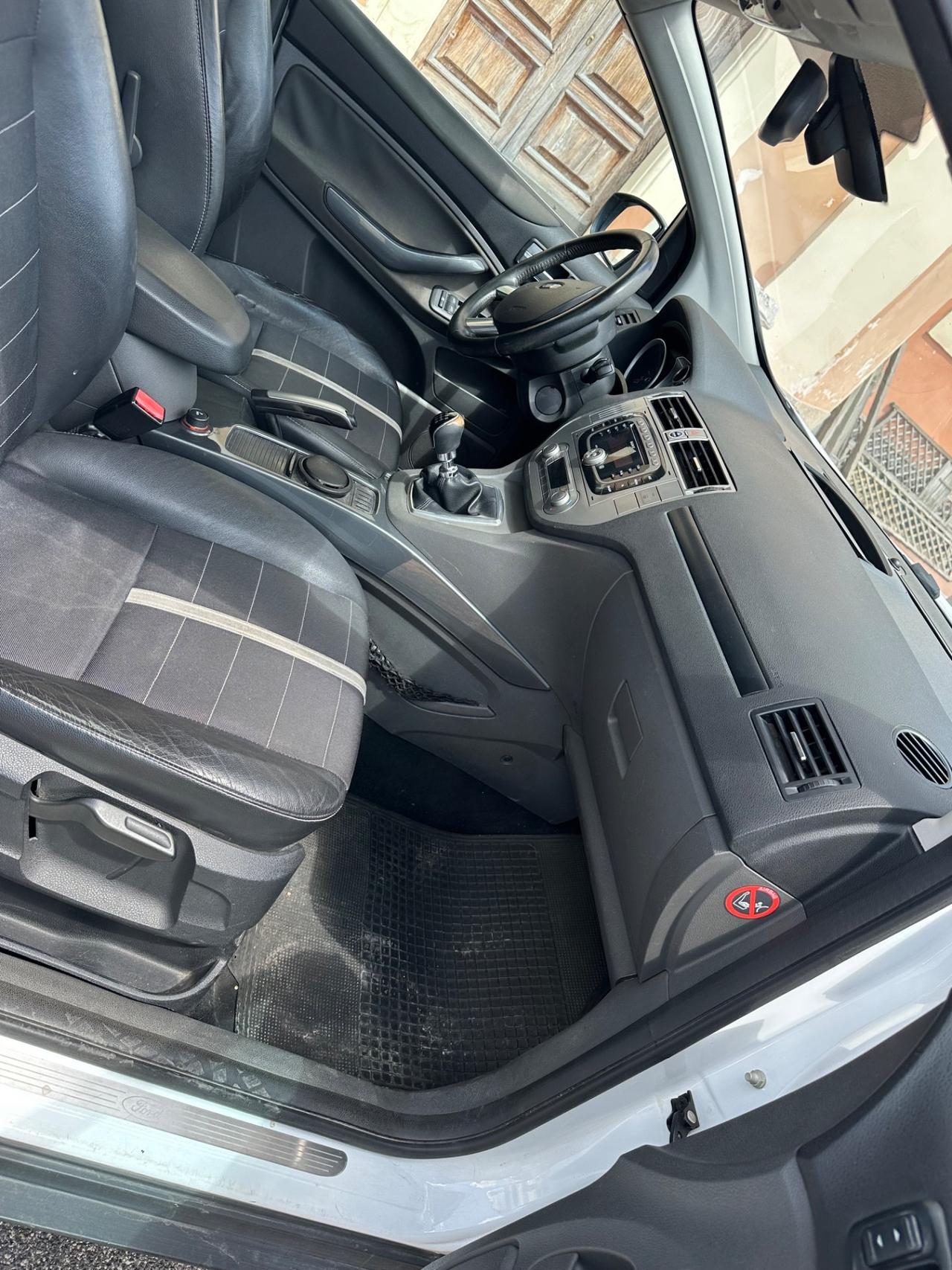 Ford Kuga 2.0 TDCi 136 CV 2WD Titanium DPF