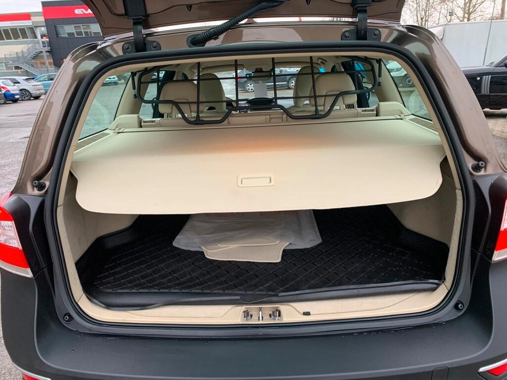 VOLVO XC70 (2007-2017) XC70 D4 AWD Geartronic M...