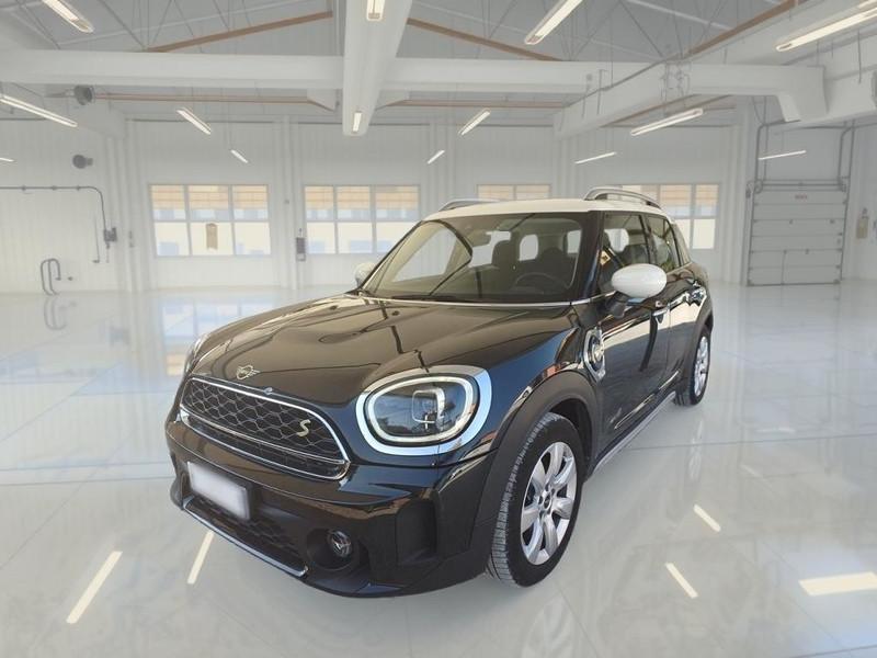 MINI COOPER SE COUNTRYMAN ALL4 BUSINESS AUTOM. 5 PORTE BERLINA