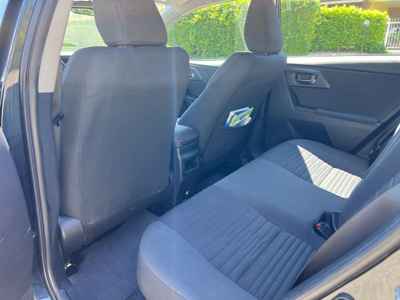 Toyota Auris Active 1.8 HEV