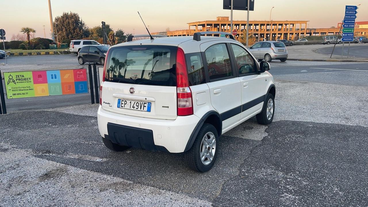 Fiat Panda 1.3 M-jet 4x4 Climbing