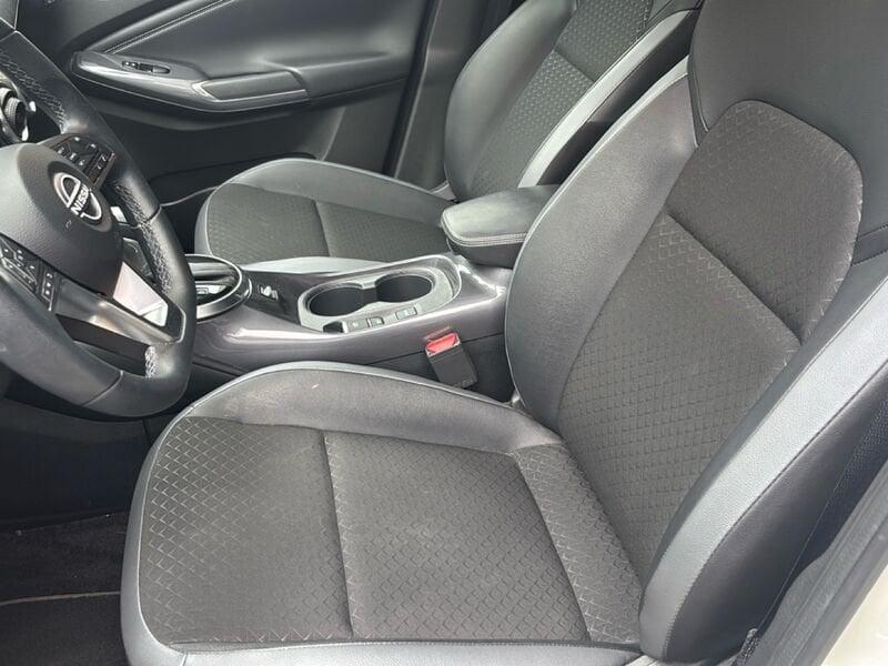 Nissan Juke 1.6 HEV N-Connecta Auto