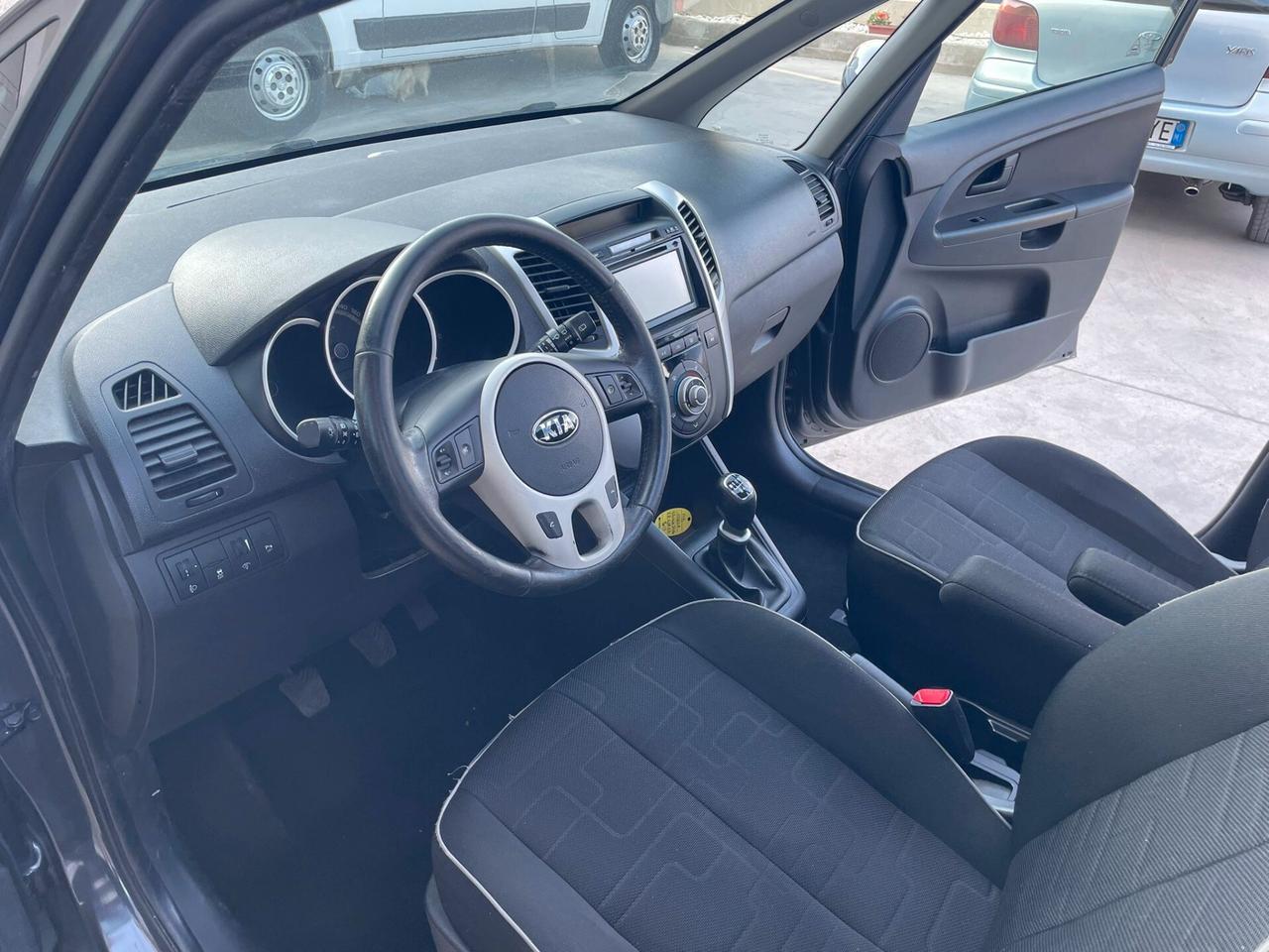Kia Venga 1.4 CRDi 90CV Cool pari Al nuovo