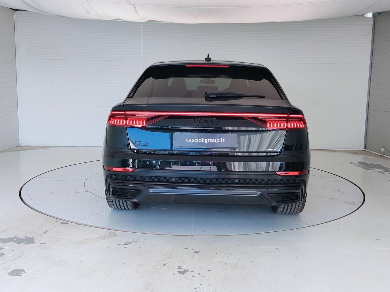 AUDI Q8 I 2018 - Q8 45 3.0 tdi mhev Sport quattro tiptronic