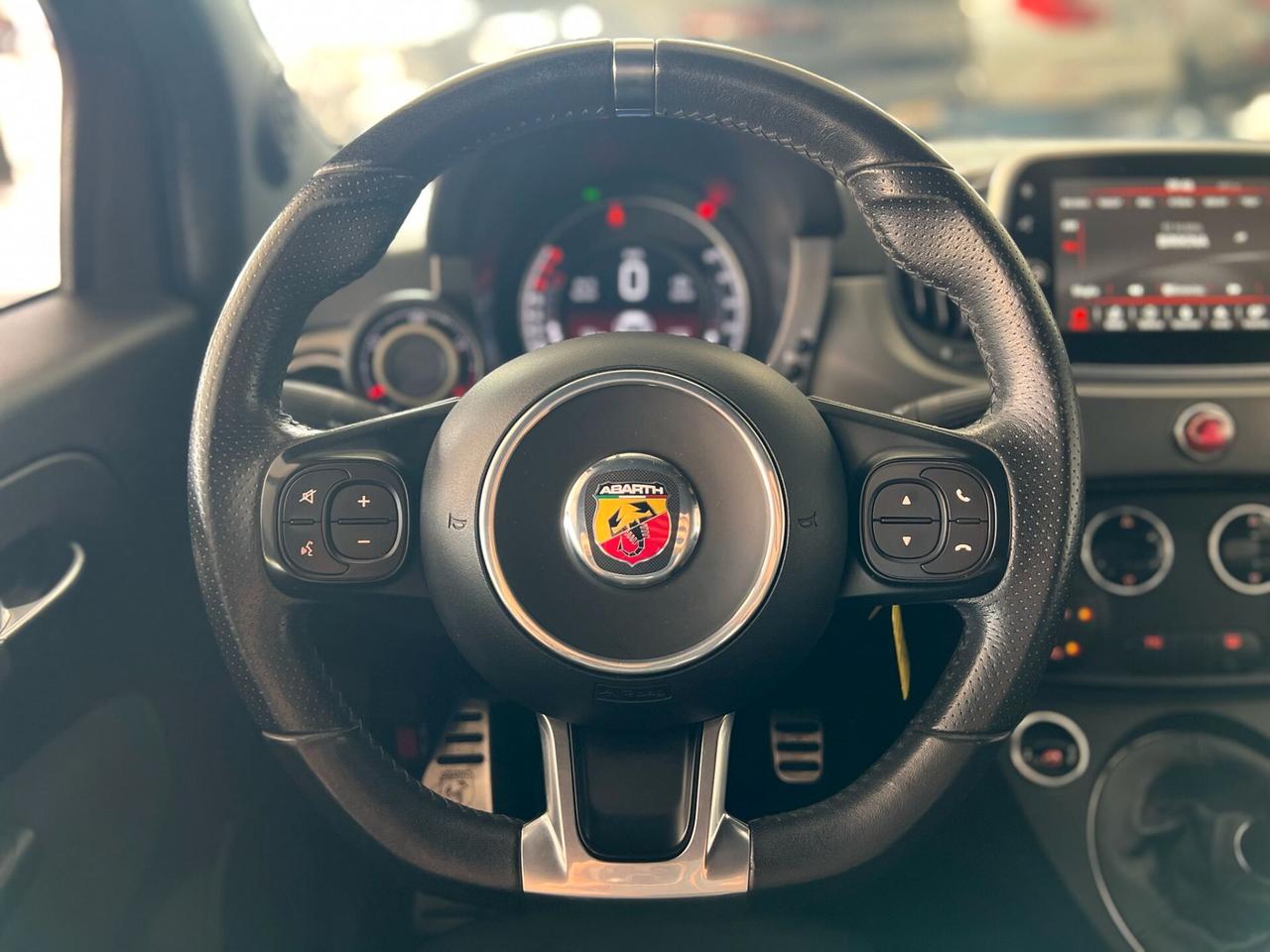 Abarth 595 1.4 Turbo T-Jet 160 CV Pista